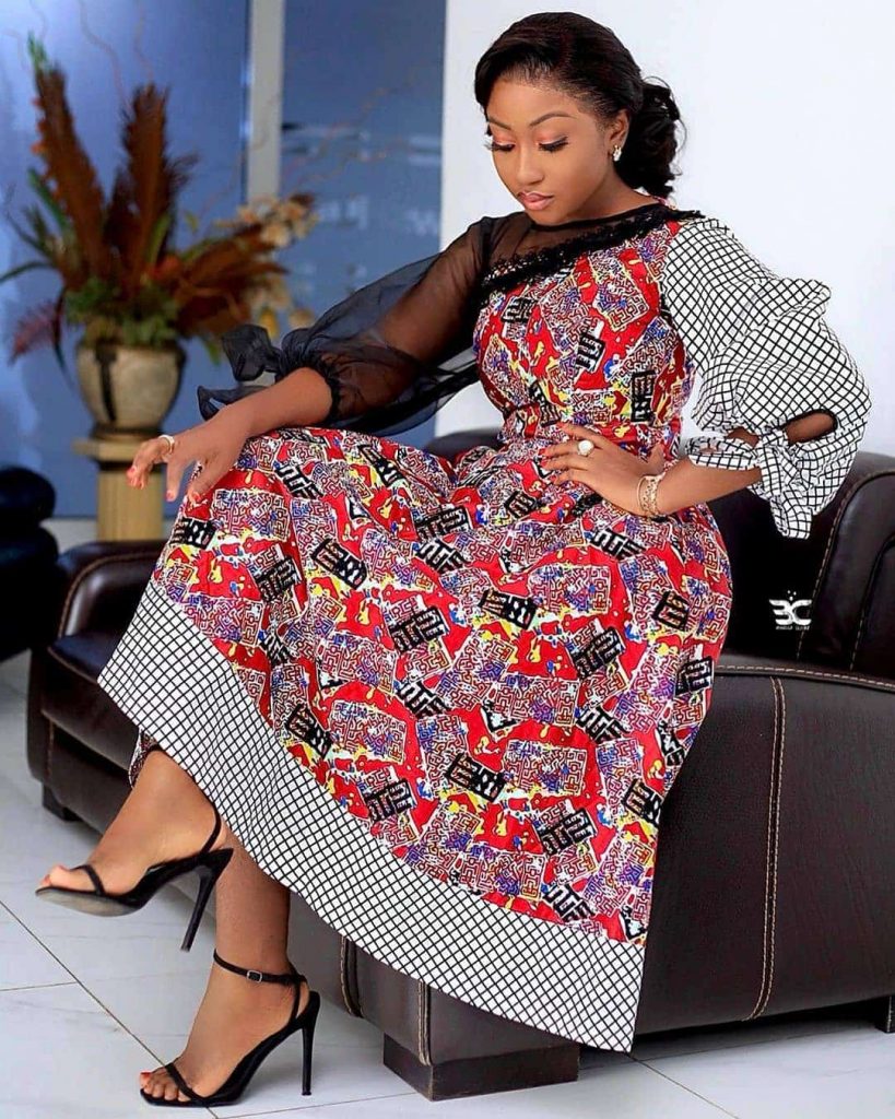 24 Magnificent African Dresses For Ladies - Unique Ankara Styles 2020