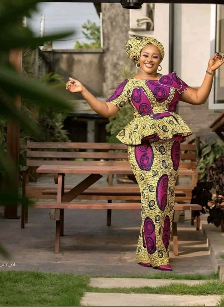 Ladies See 30 Gorgeous and Classy Ankara Skirts and Blouse Styles to Rock This Weekend