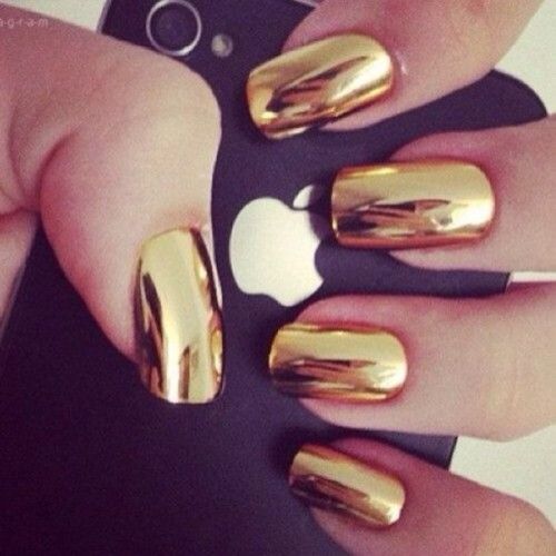 metallic nail paint