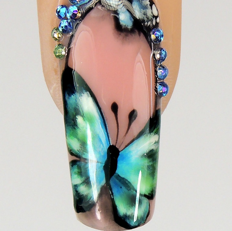 nail-gel-nail-art-butterfly