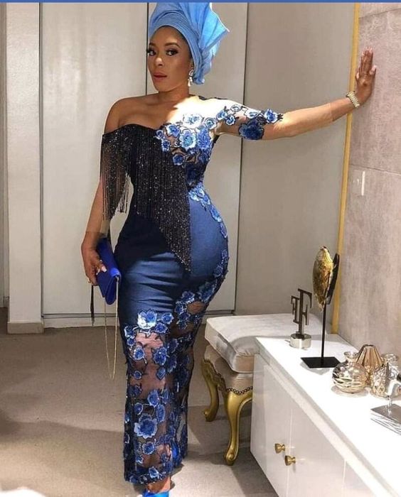 2019 Absolutely Beautiful Asoebi Long Gown Styles