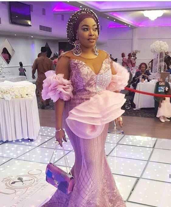 2019 Absolutely Beautiful Asoebi Long Gown Styles