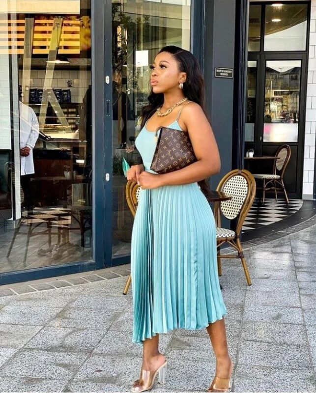 The Power of Colors: Exploring the Psychology Behind Your Fashion Choices