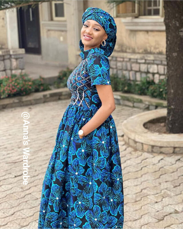 Ankara Styles for Women: Vibrant Outfit Combos to Turn Heads 🌍👗